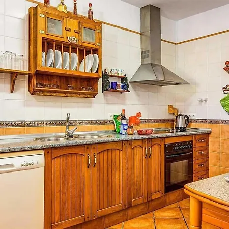 Mit Privatpool Fuer 6 Personen Ca 140 Qm In Nerja, Andalusien Costa Del Sol Holiday home Nerja